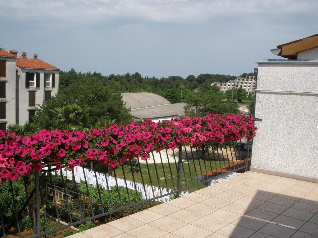 Apartments Timi Poreč Exterior foto